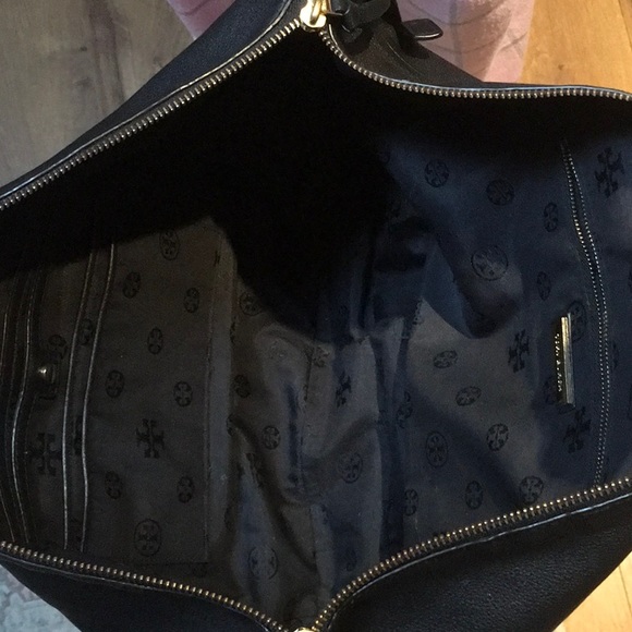 TORI BURCH BLACK & GOLD LEATHER PURSE CROSS BODY STRAP - Picture 4 of 15